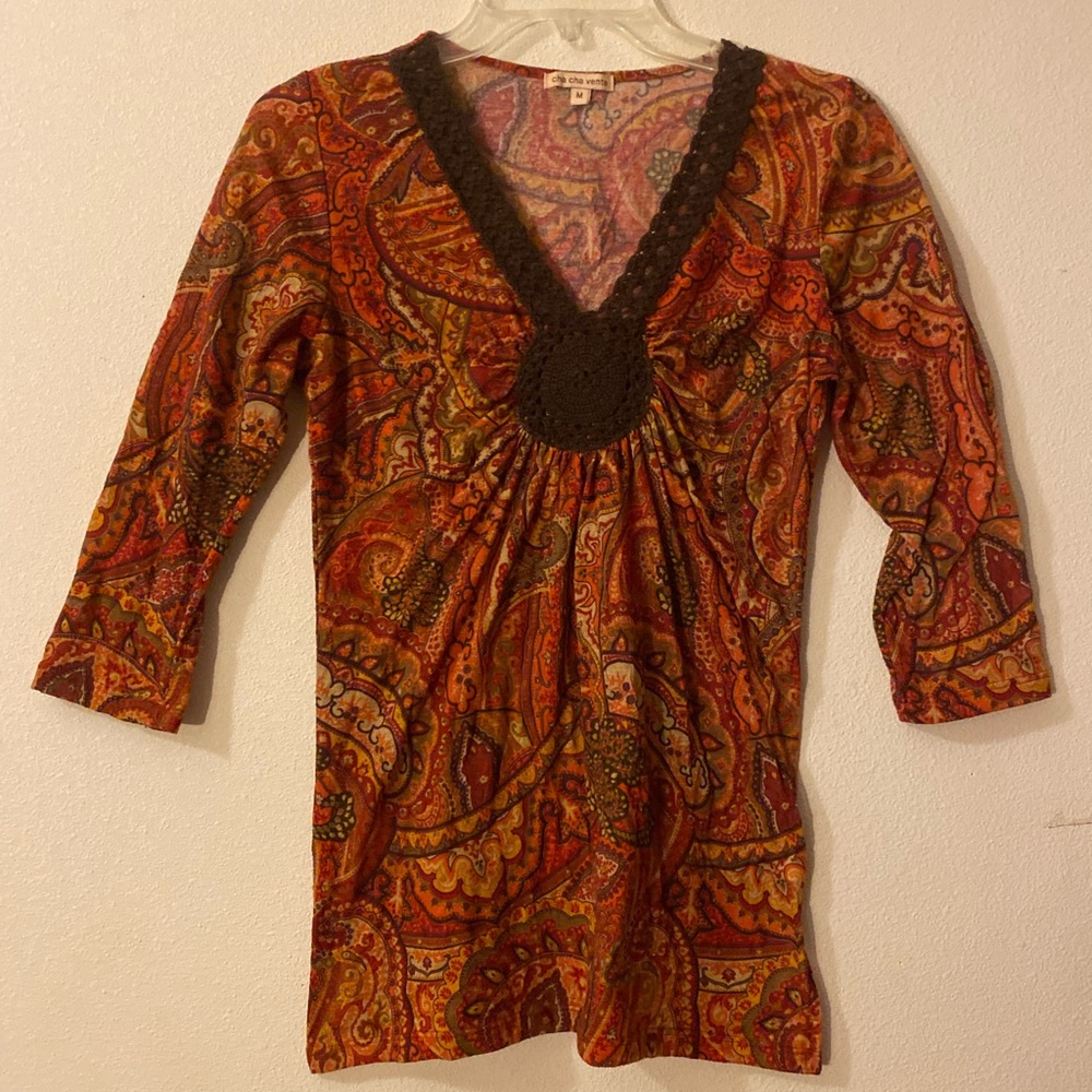 Paisley shirt with crocheted collar